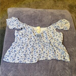 Hollister Blue Floral Women's Top